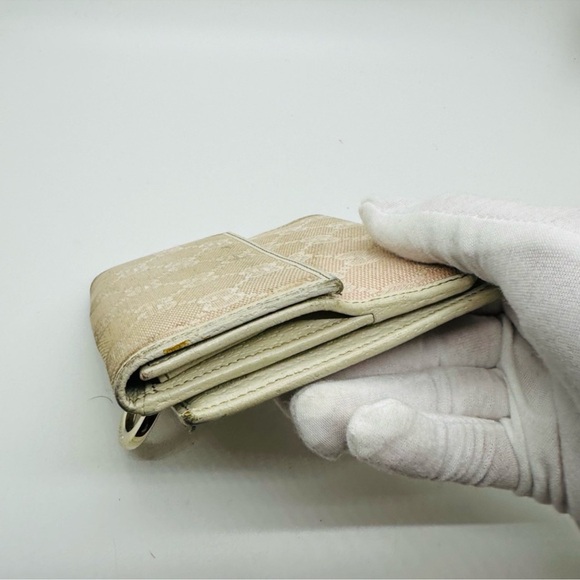 Authentic Gucci monogram wallet - Picture 4 of 10